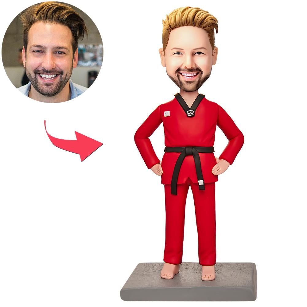 Personalizirani Taekwondo Bobblehead - borac s gravurom