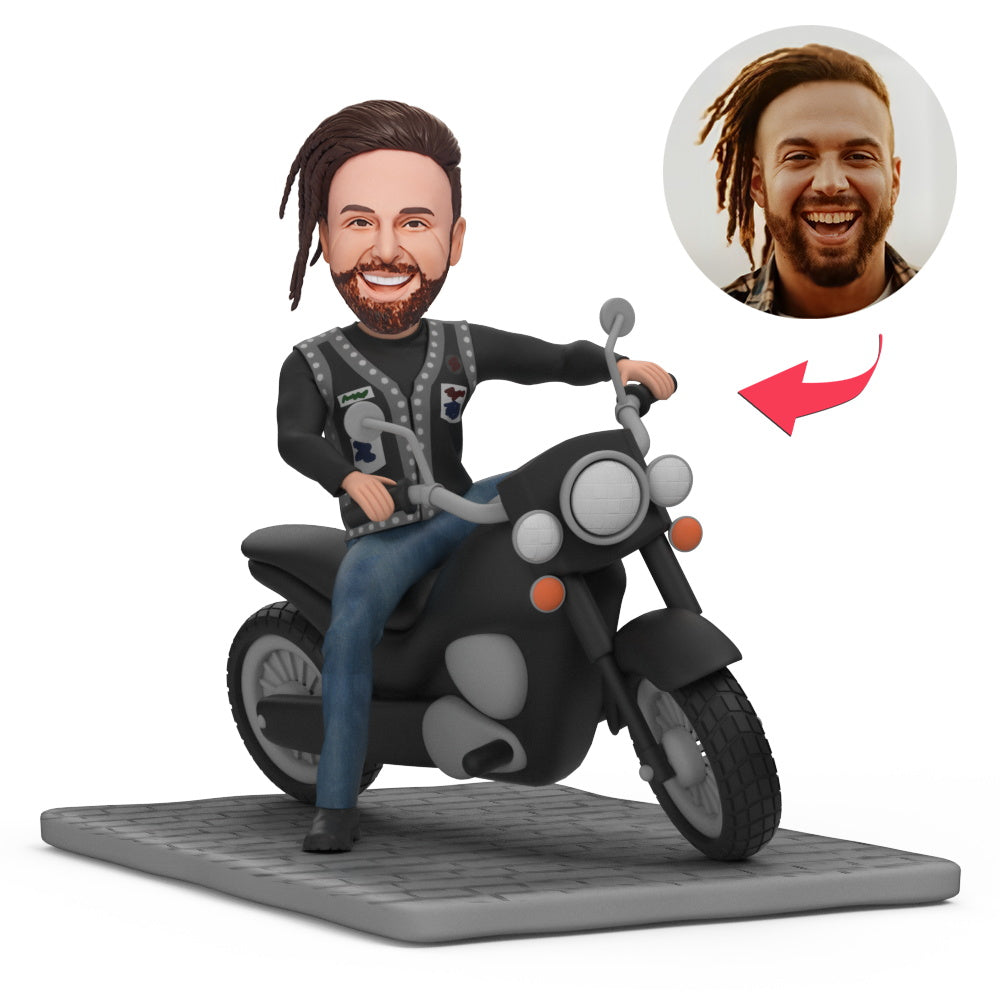 Personalizirani motociklist – na helikopteru s graviranjem