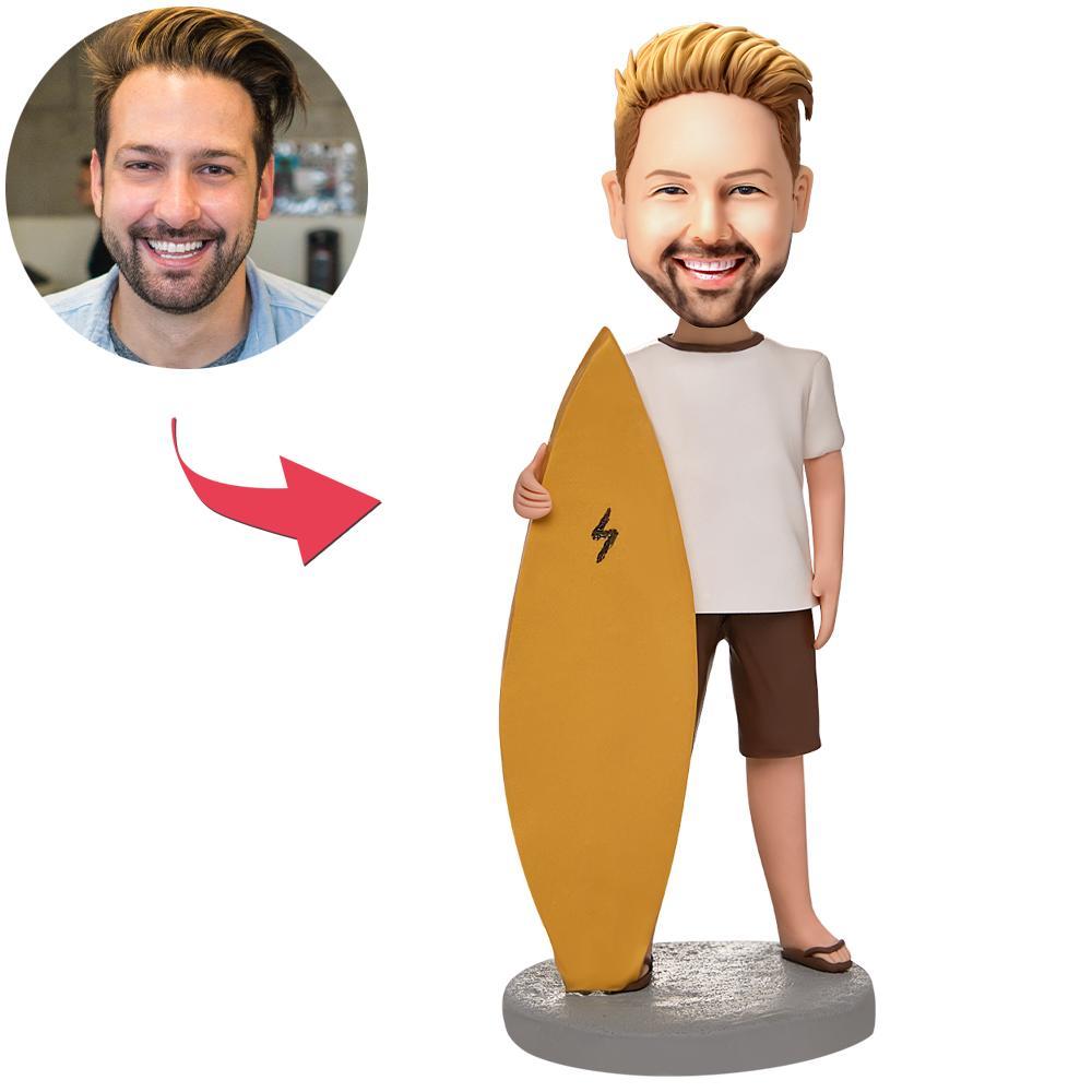 Personalized Surfer Bobblehead – With Surfboard & Engraving