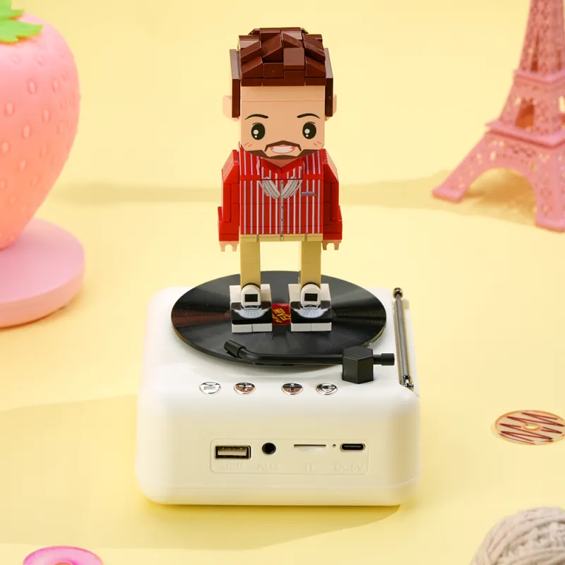 Personalisiertes Bausteinfiguren-Set mit Bluetooth-Lautsprecher – Individuelles Geschenk für Jubiläum, Geburtstag & mehr